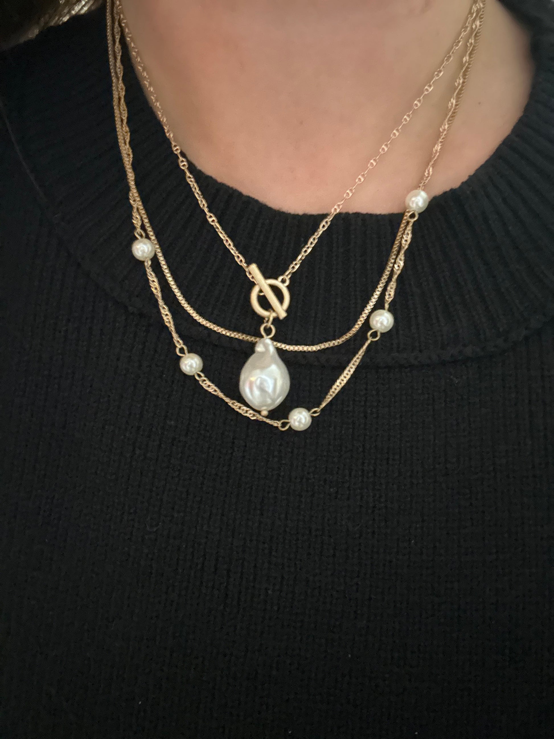 Large Pearl Drop Necklace- Gold