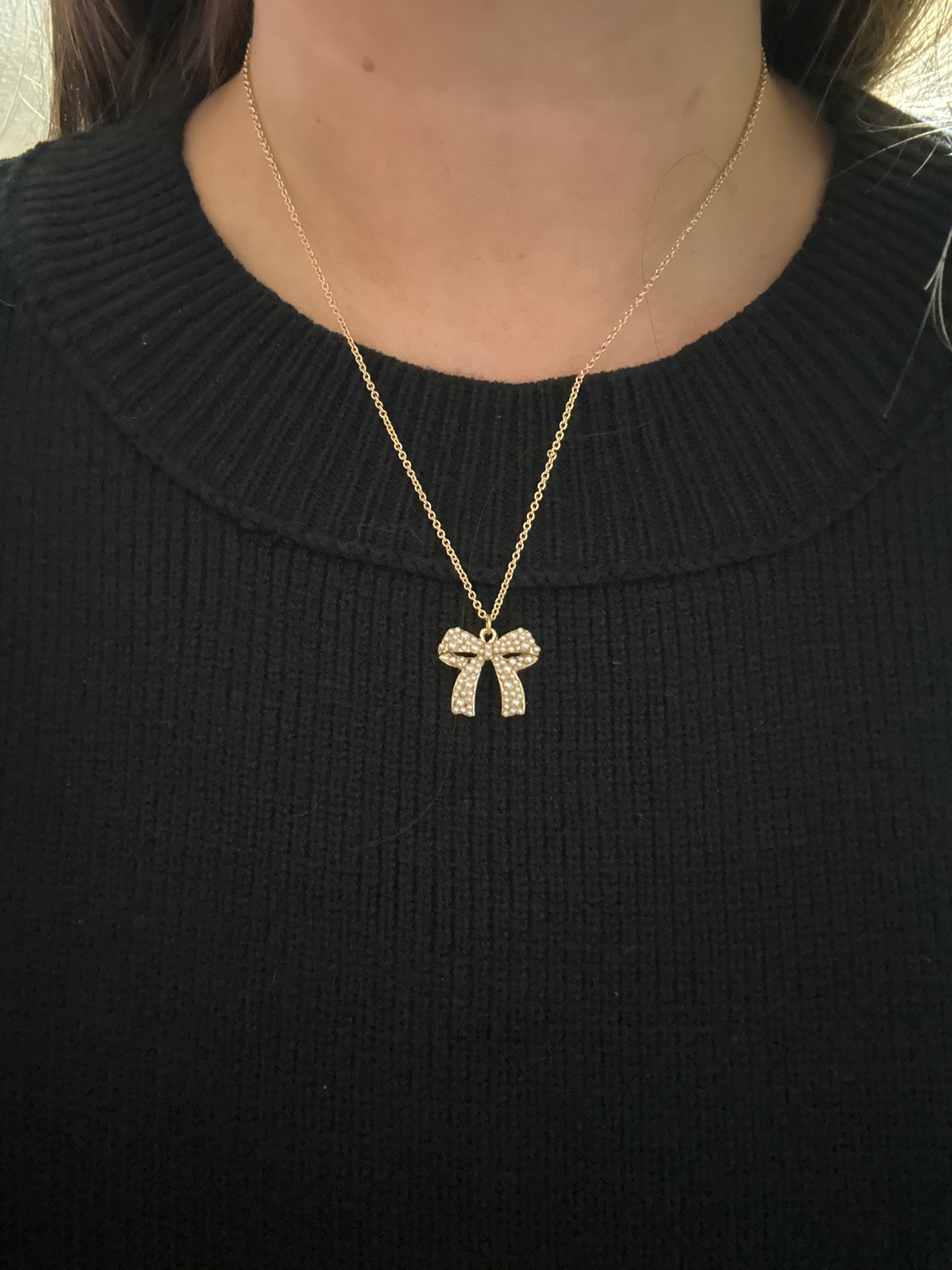 Bow Pearl Necklace -Gold