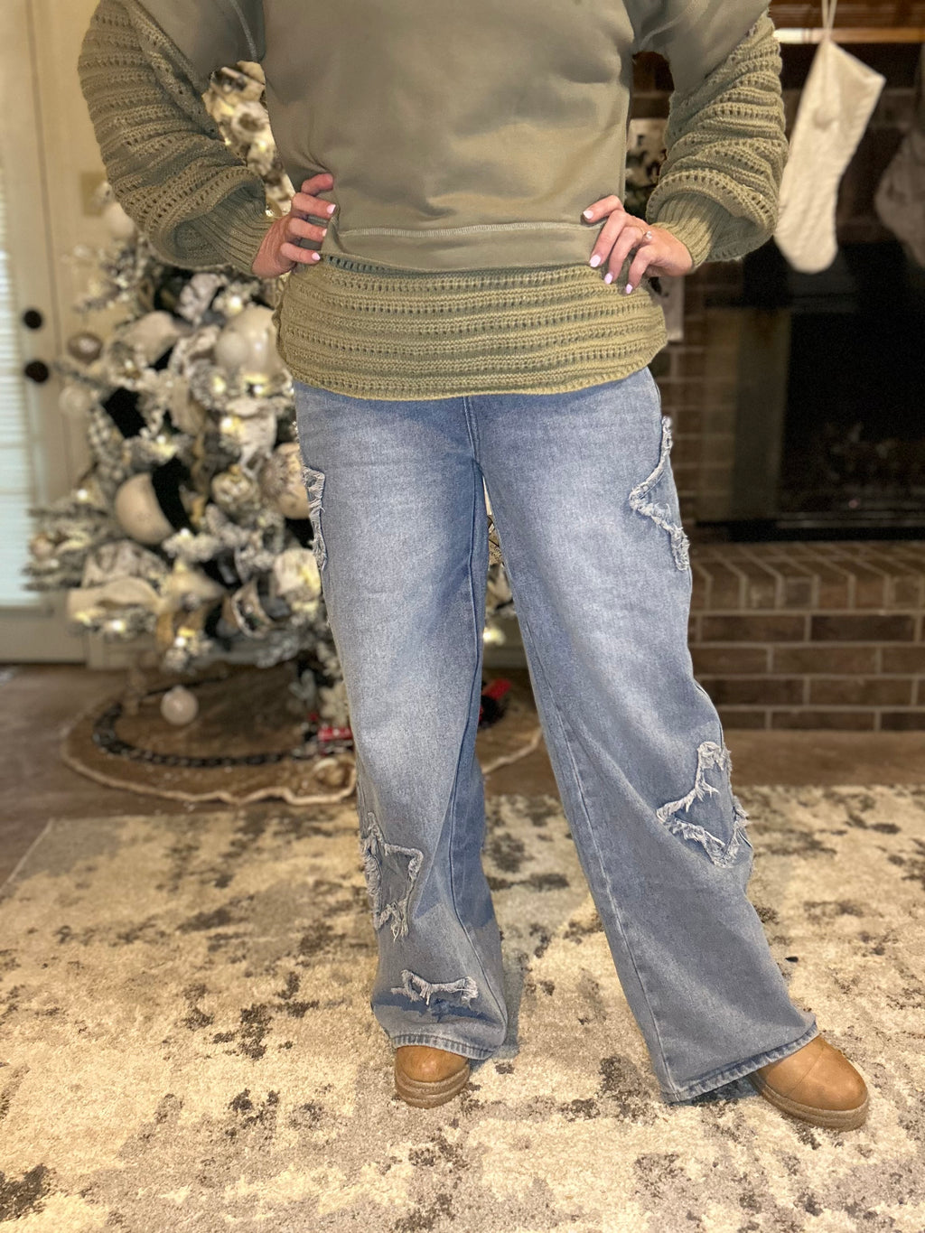 Frayed Star Straight Jeans