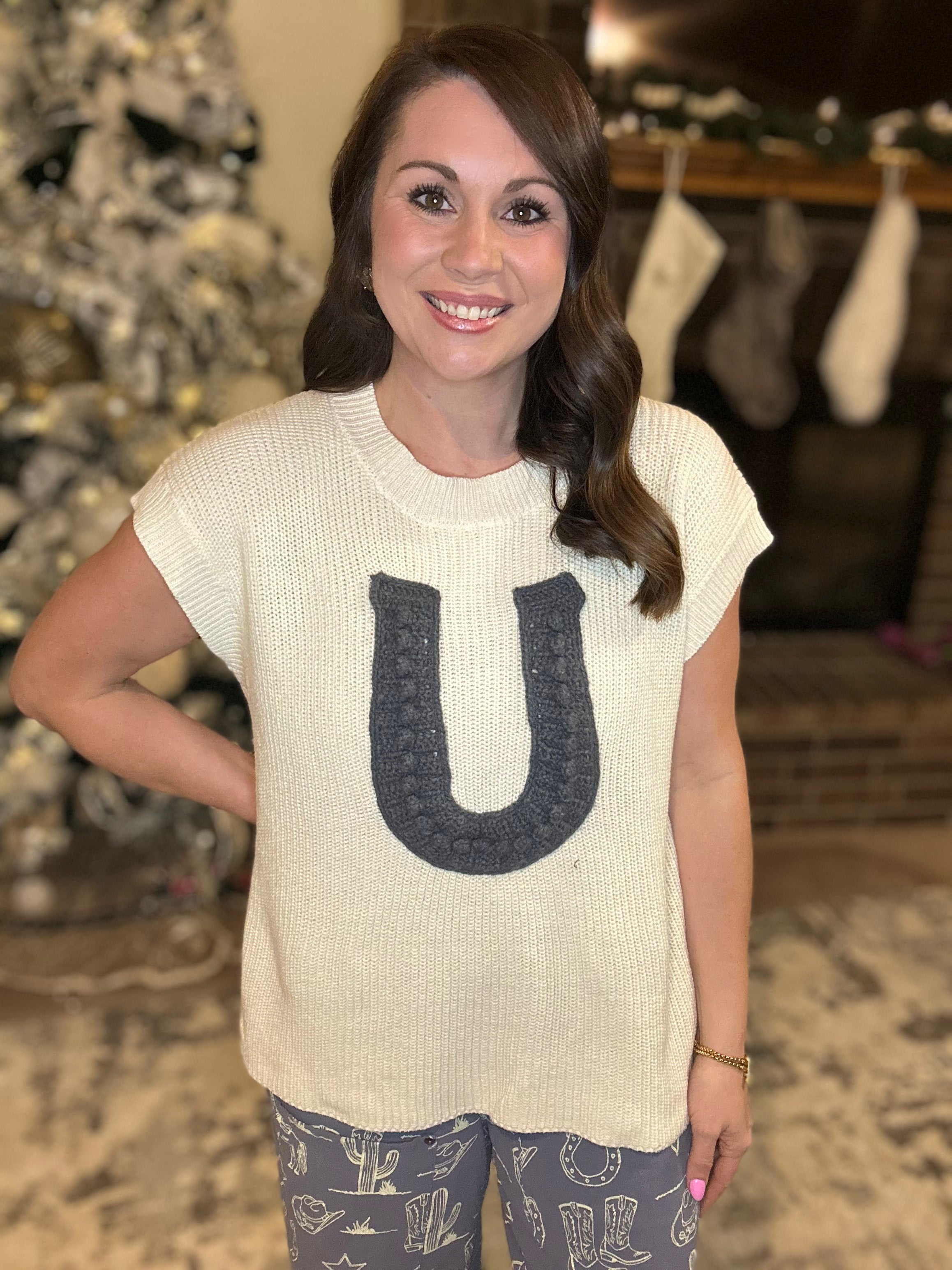 Horseshoe Ribbed Sweater Vest