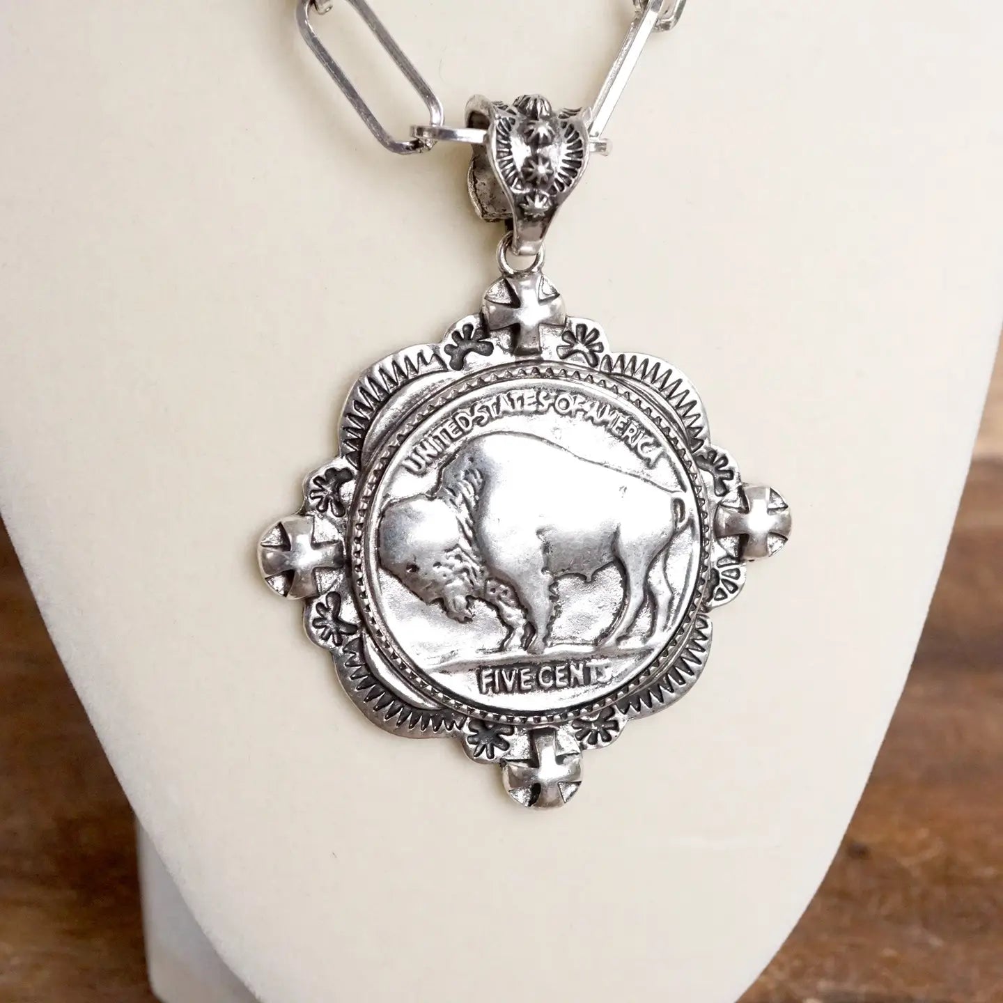 Roaming Spirit Necklace Set